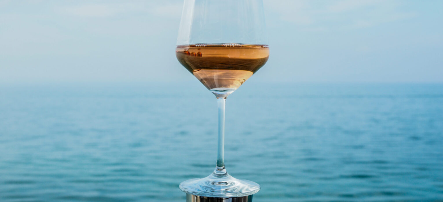 L’anteprima del Chiaretto diventa internazionale: insieme al vino rosa di Bardolino e della Valtènesi anche i francesi del Tavel